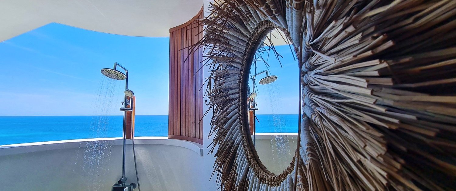 Header Image - Villa Hana 01